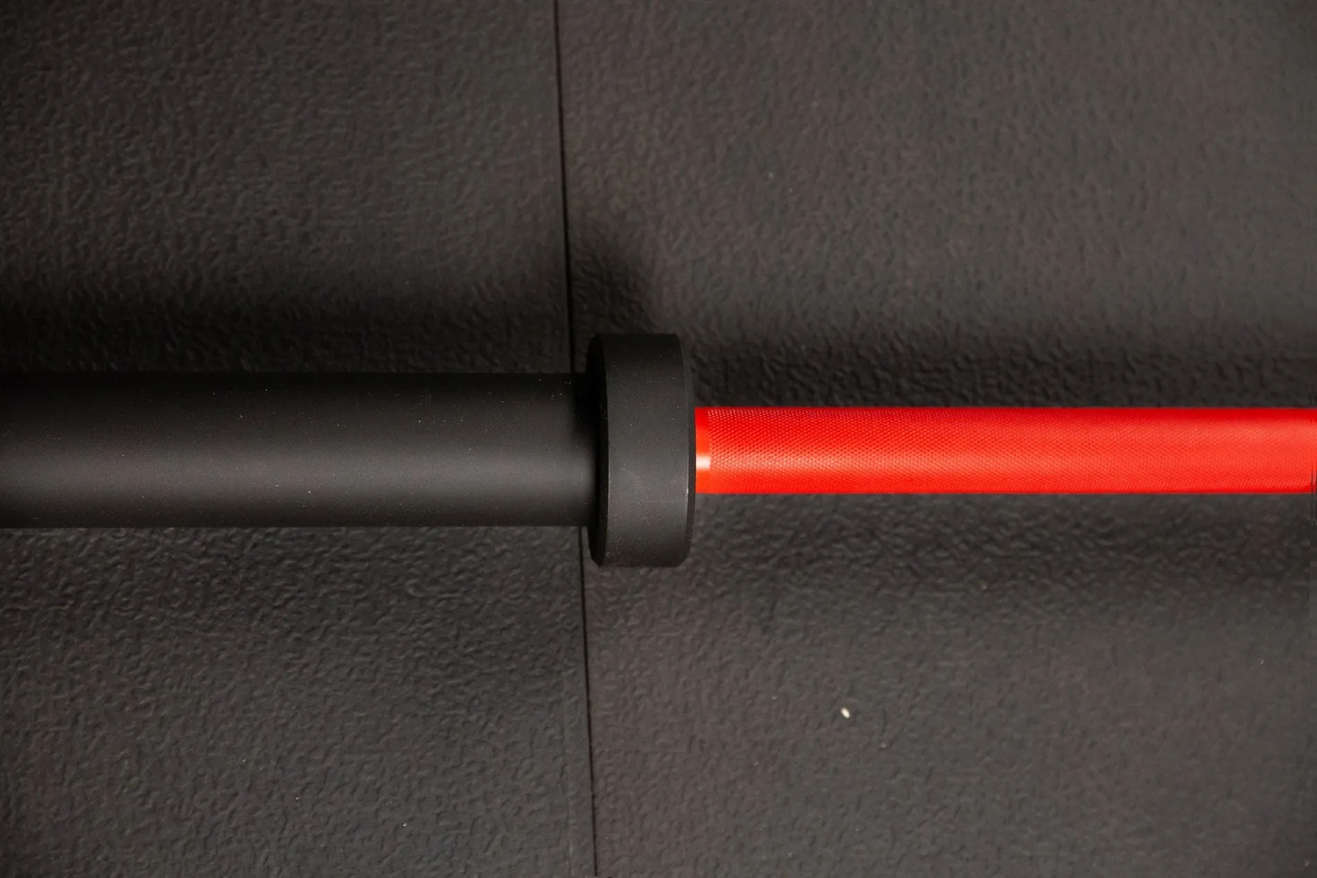 Ceramic Coated Barbell - 1500lb Rated - Red