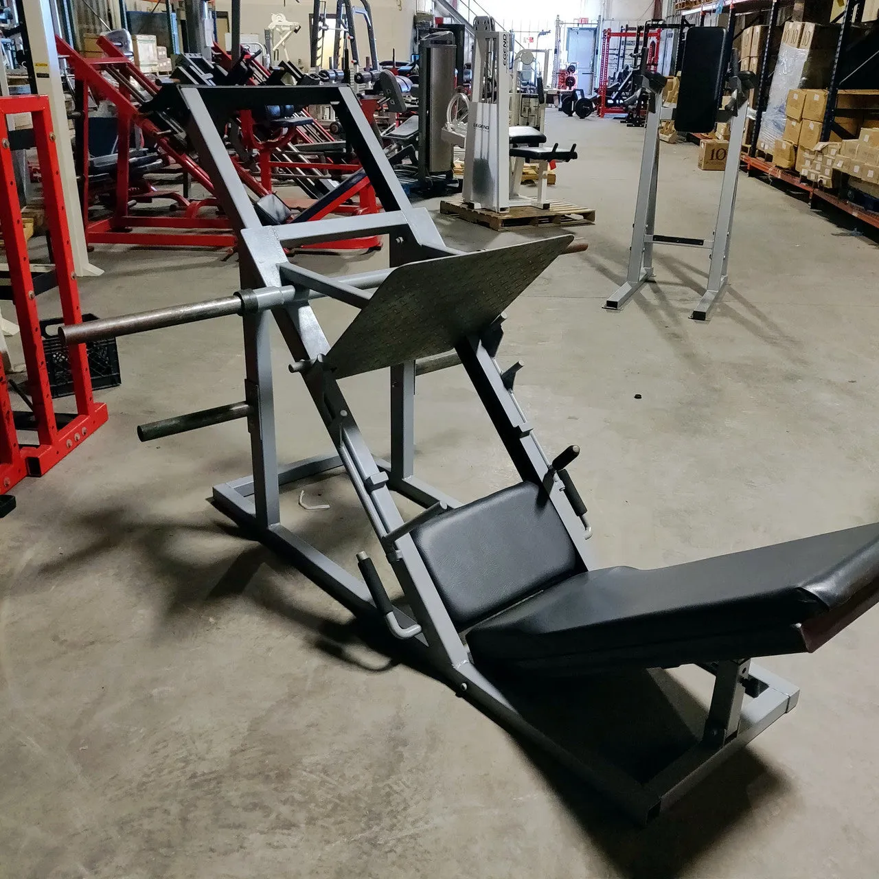 Plate Loaded Leg Press with Weight Storage